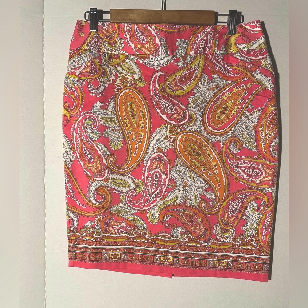 3/$20 - Charter Club skirt. Pink.